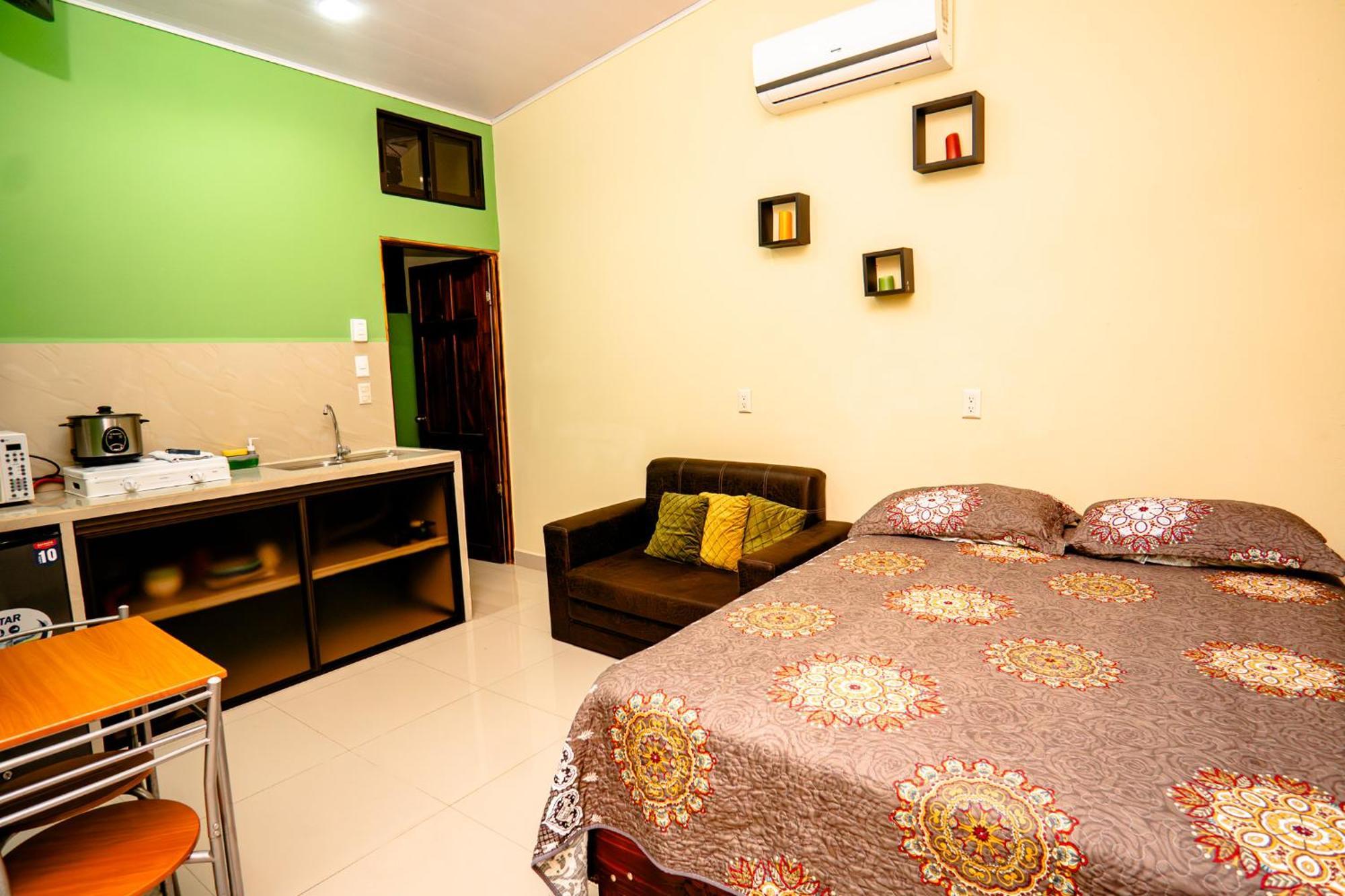 Apartamento Aliga 2 Quepos Exterior photo